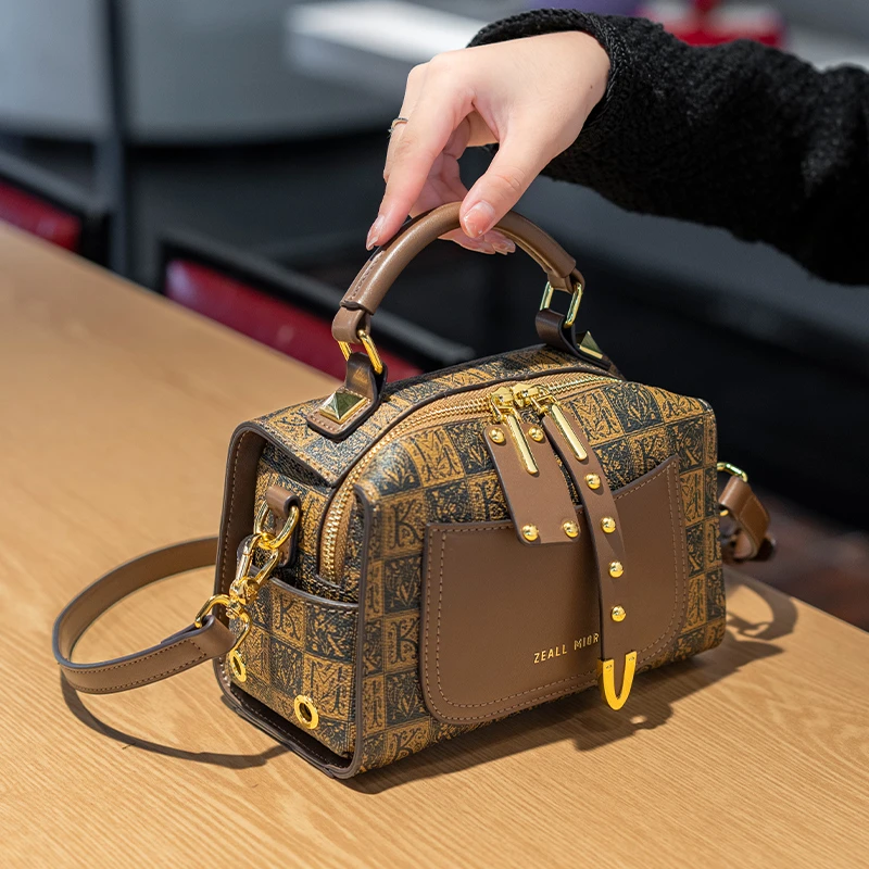 SAGCOA/尚蔻24新款时尚印花波士顿精致枕头包单肩包潮气质斜挎包