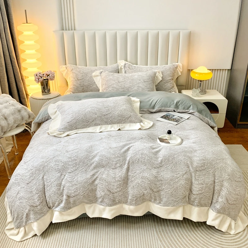 浪莎2023轻奢设计师款9-10斤牛奶绒法式5D立体雕花绒毛四件套