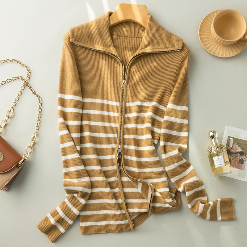 WANTHAT/凡黛卡新品2024秋冬气质翻领撞色条纹针织衫上衣W23518FW