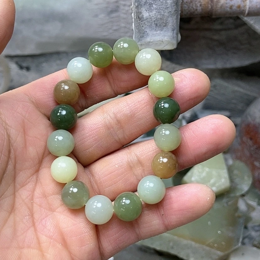 【闪购商品】和田玉其他，12未镶嵌
