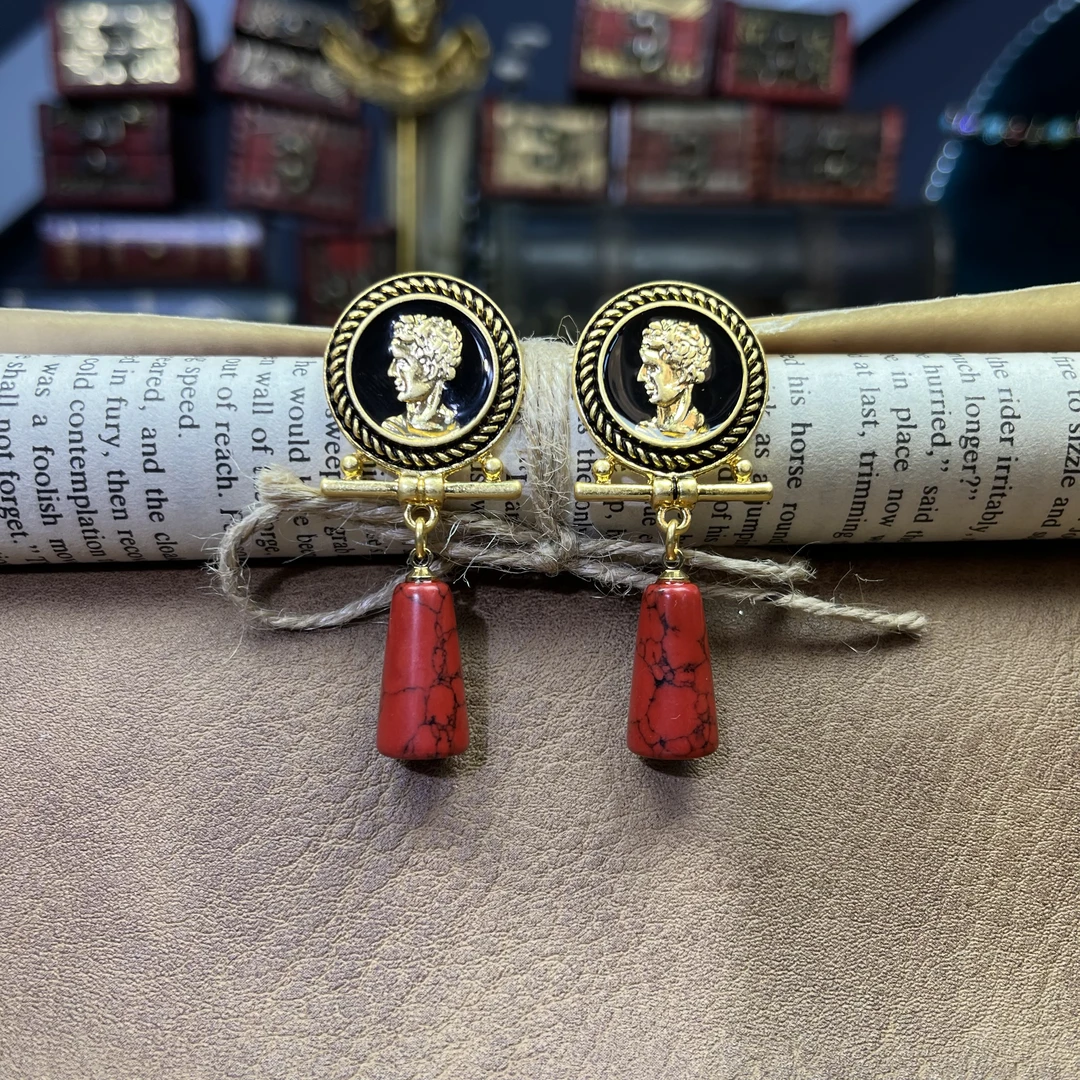铜合金耳饰 7615 卡梅奥浮雕耳钉复古人像耳环古风长款中古耳饰品