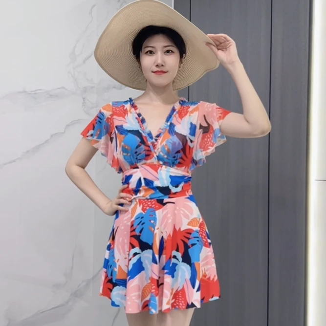 【贵妃.红景天】泳衣女2023新款时尚显瘦遮肚大码保守温泉连体泳装