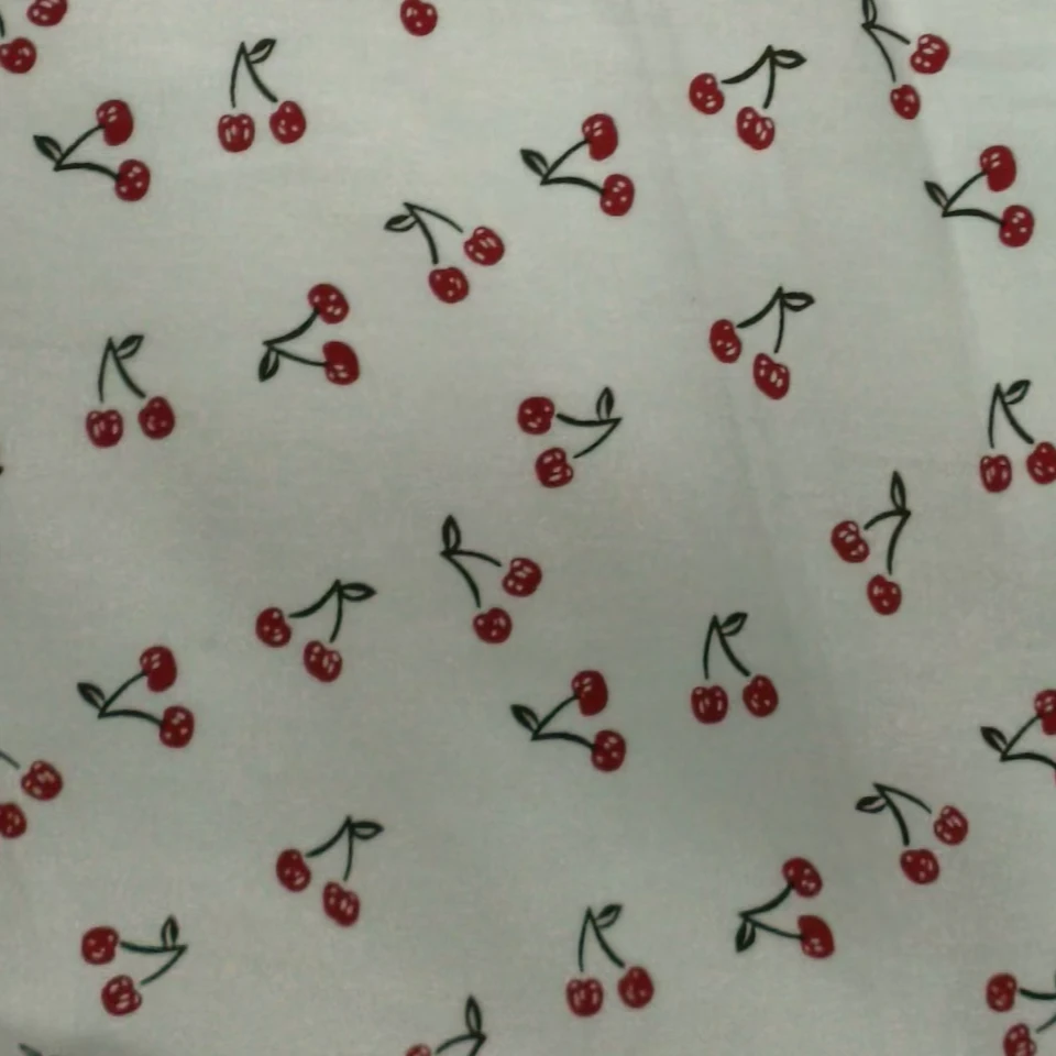 全棉白底小樱桃面料（买2米布包邮）（不支持7天无理由退货）