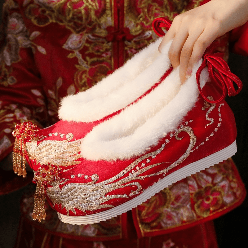 古风绣花鞋女新款秀禾鞋增高珍珠流苏新娘鞋中式汉服古装婚鞋