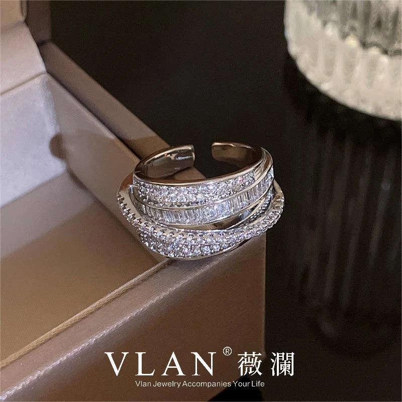 铜合金合成锆石戒指 春季新款潮酷小众高级时尚气质戒指食指戒女
