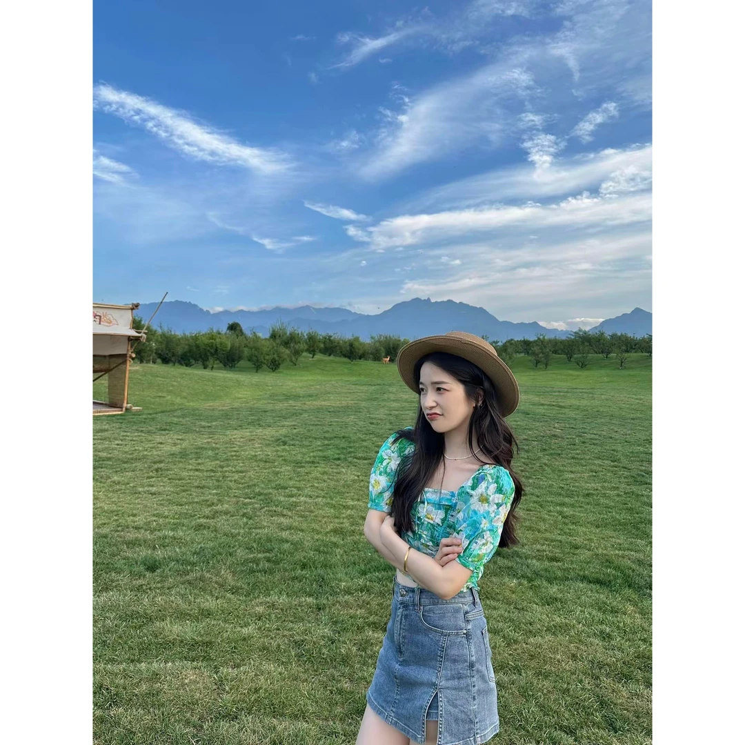 GIRDEAR/哥弟「菊次郎的夏天」赫本风短袖1300914-2A23459-001