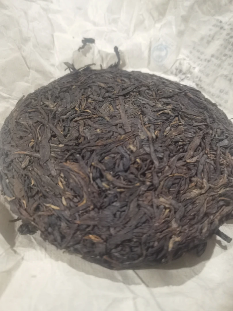 2014年   昔归单株200克饼