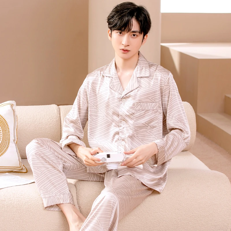 男士睡衣男春秋季薄款冰丝新款时髦青年长袖高级感大码家居服套装