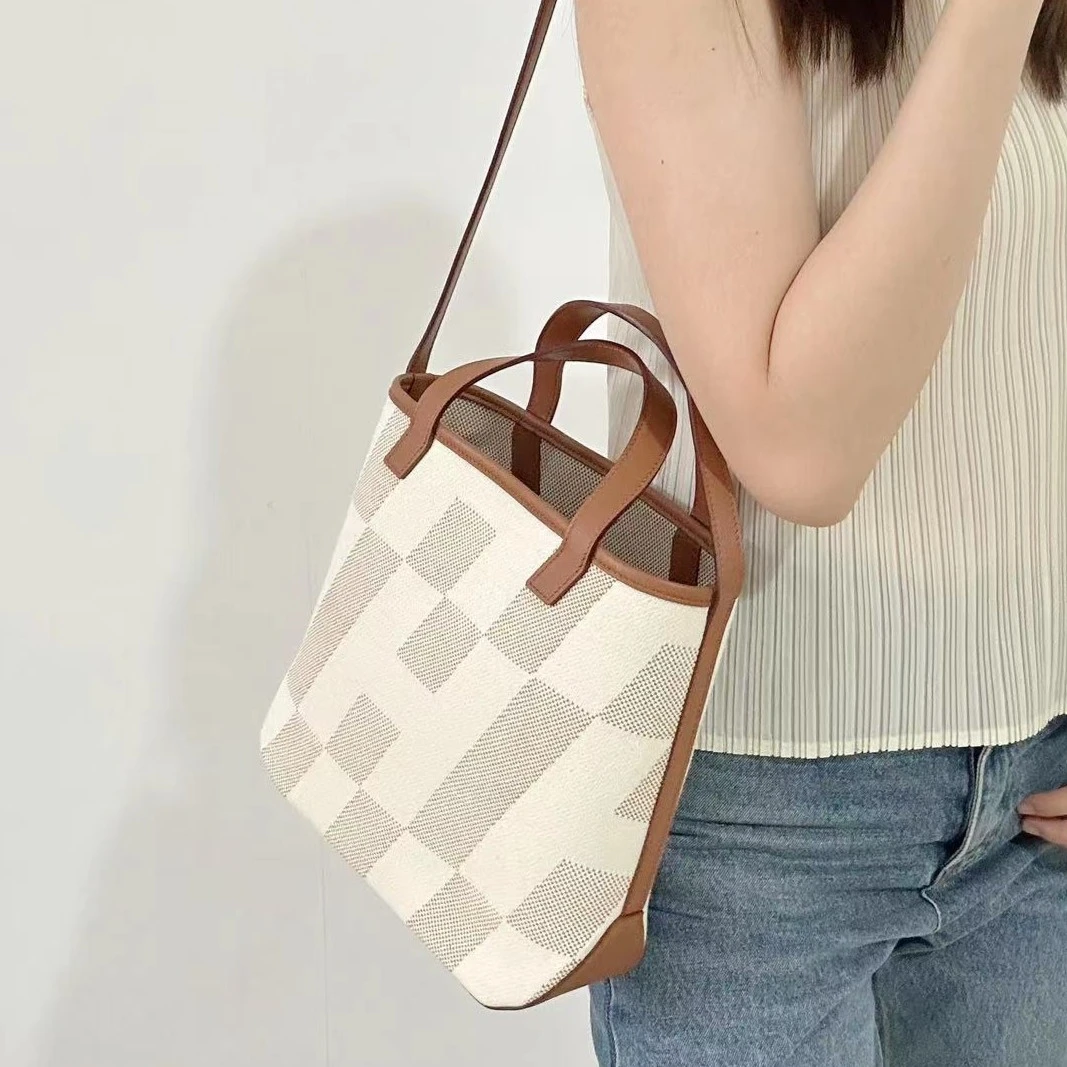 H新款高端皮纹理帆布包