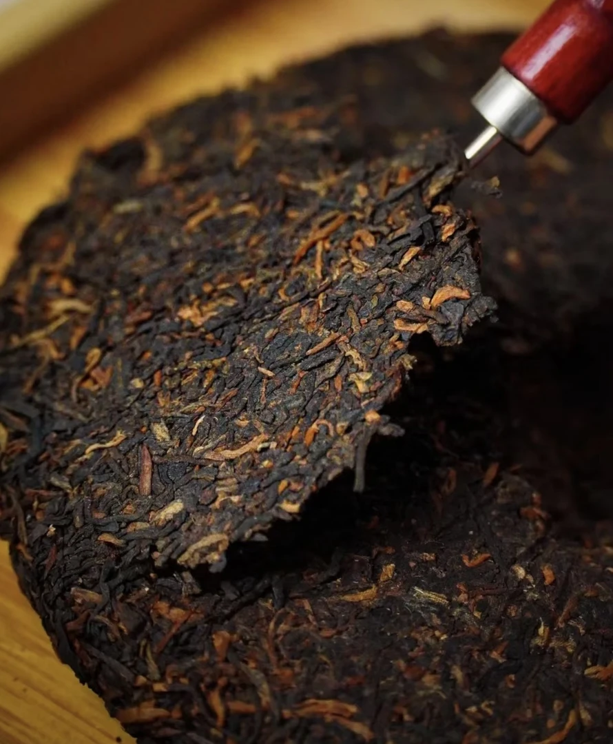 2017年女儿贡饼357克一饼宫廷芽头料