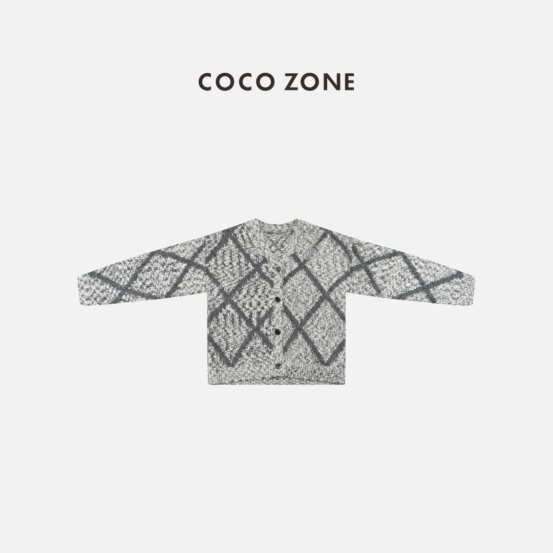COCO ZONE 刘一一秋冬撞色格子V领单排扣保暖针织开衫CC2D2769