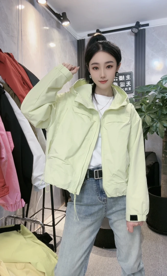 时尚潮流静版拉链外套超舒适显瘦