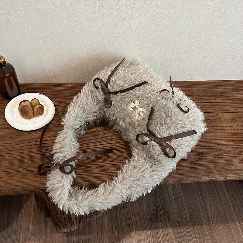 超火毛绒绒小包包女式2025新款秋冬季百搭单肩腋下包毛毛包小拎包