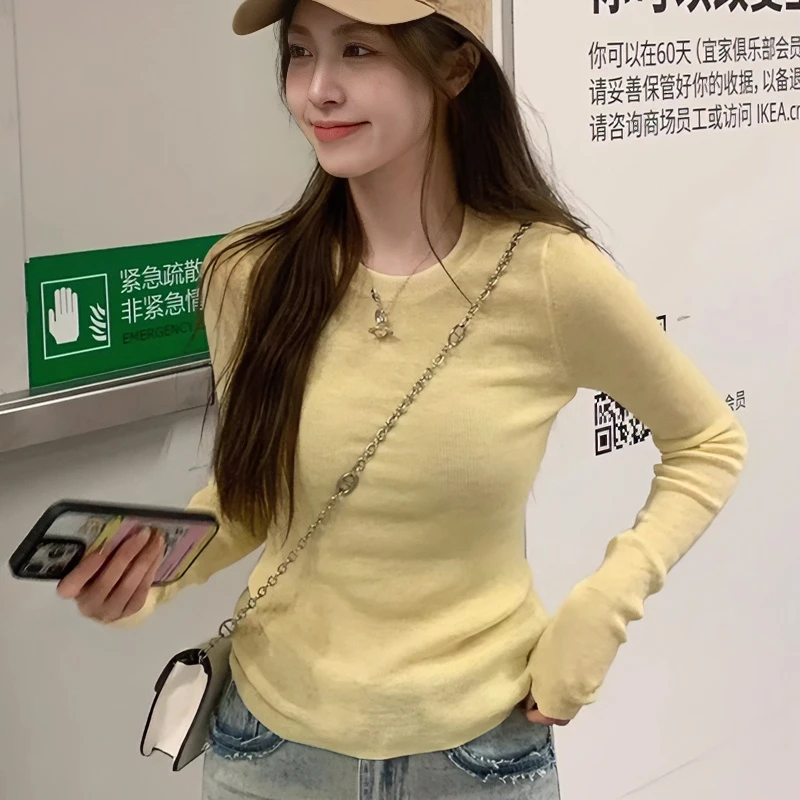 2024春装时髦洋气薄款网红毛衣长袖打底针织衫女开春内搭小众上衣