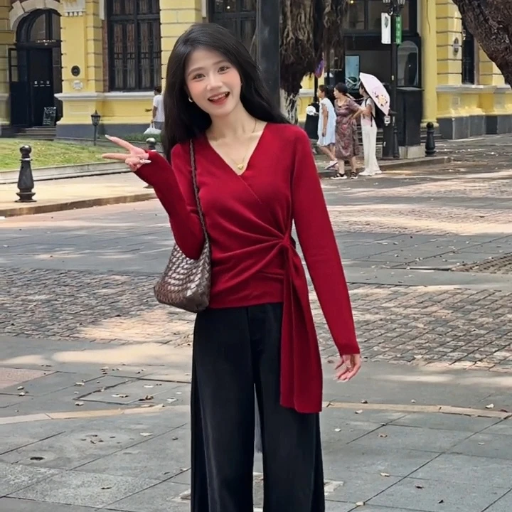 洋气红色不规则长袖女设计感绑带针织打底衫秋季内搭气质小众上衣