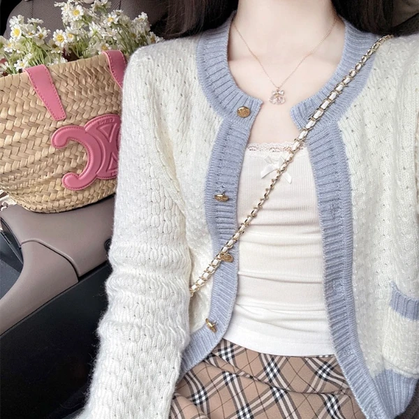 秋冬女装短款开衫针织衫宽松慵懒风高级感网红款镂空毛衣外套上衣