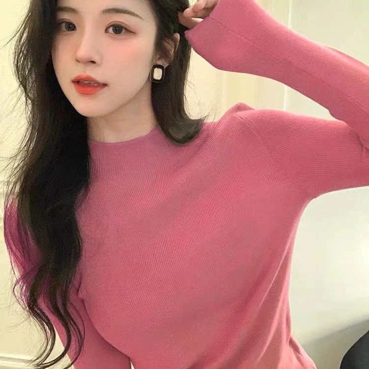 秋冬网红款洋气长袖针织衫修身半高领打底毛衣女内搭外穿显瘦上衣