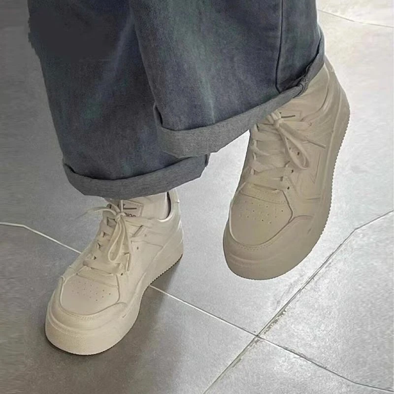 品牌女鞋小白鞋2024春季新款厚底百搭休闲鞋子ins潮透气运动板鞋