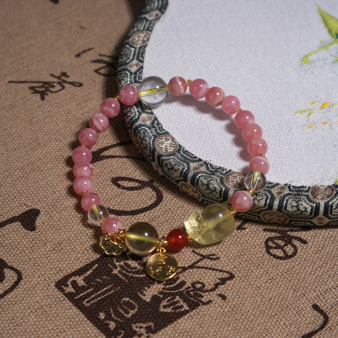 麦玲玲招花姻缘事业人缘新中式甜美女生红纹文创生肖用品手串