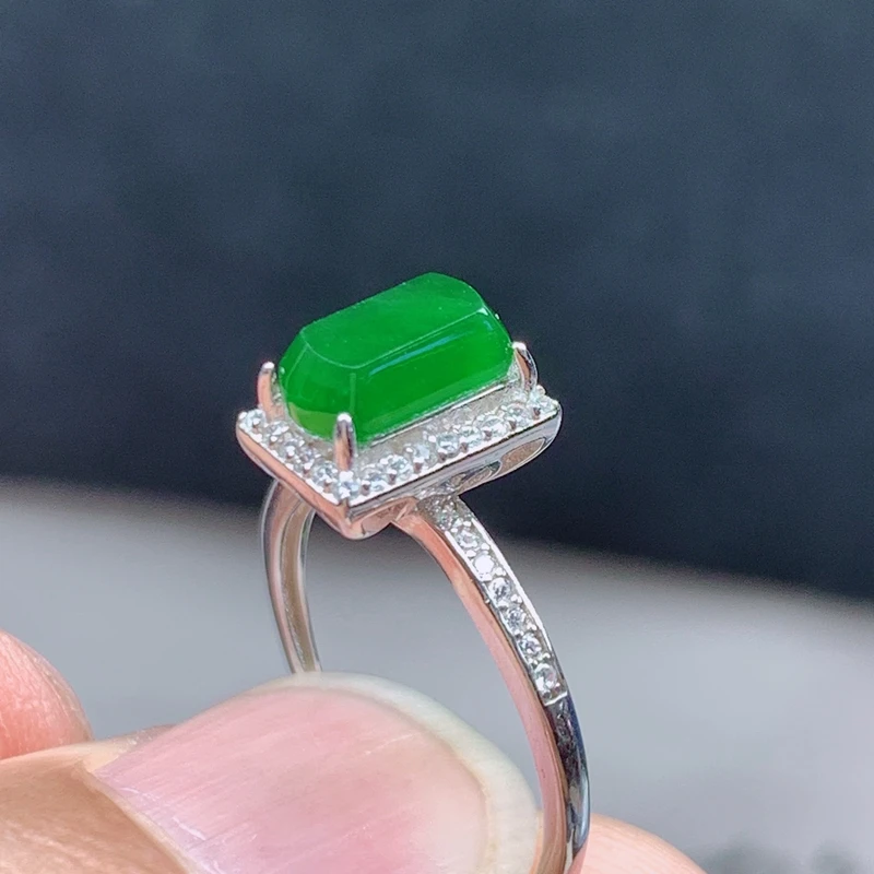 优惠纯天然A货翡翠925银托镶嵌冰种绿色无事牌戒指满绿女款精美