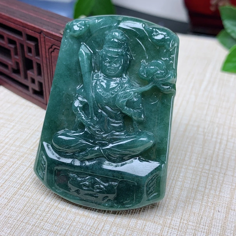 优惠翡翠纯天然A货蓝绿色雪花棉生肖牛虎守护神虚空藏吊坠