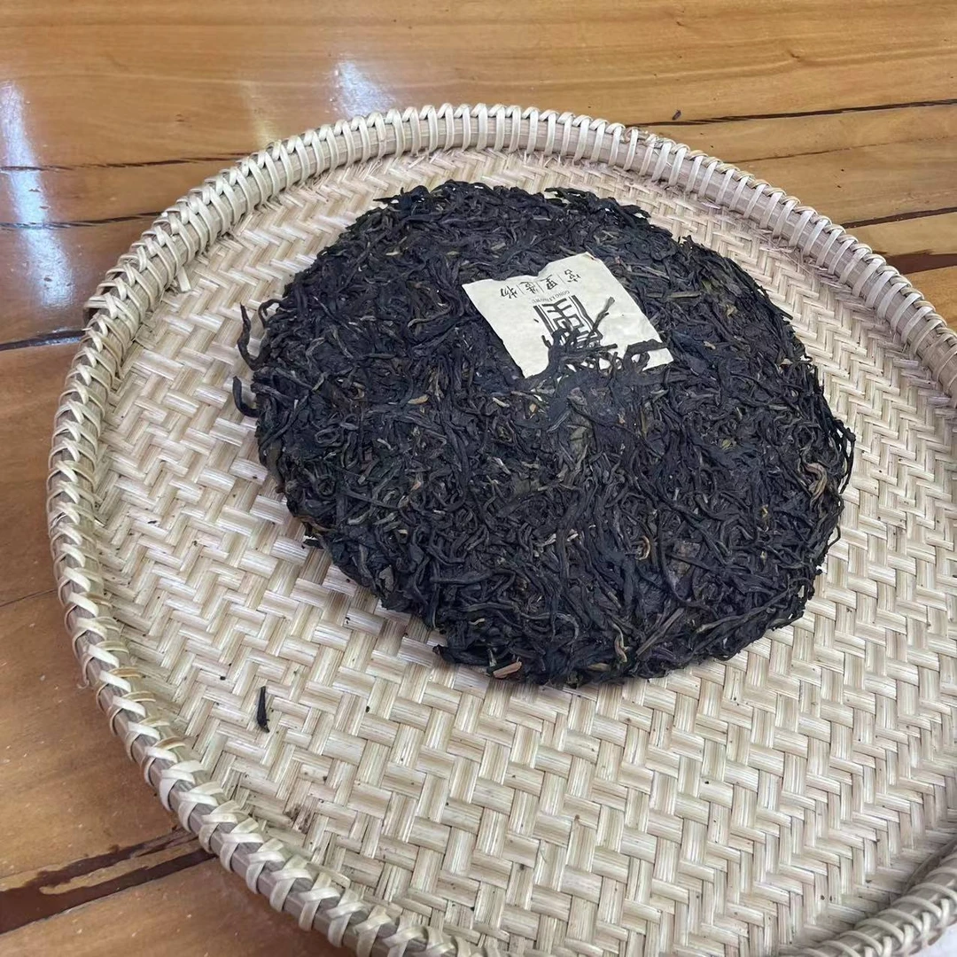 雨腾小号-小马哥专属YLL古树普洱茶357g/饼 生茶