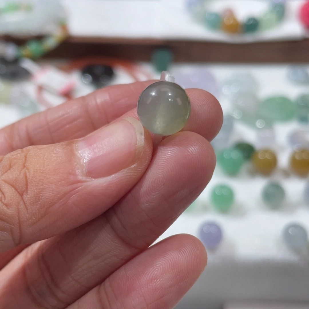 【闪购商品】翡翠手链未镶嵌晶*宝10.1
