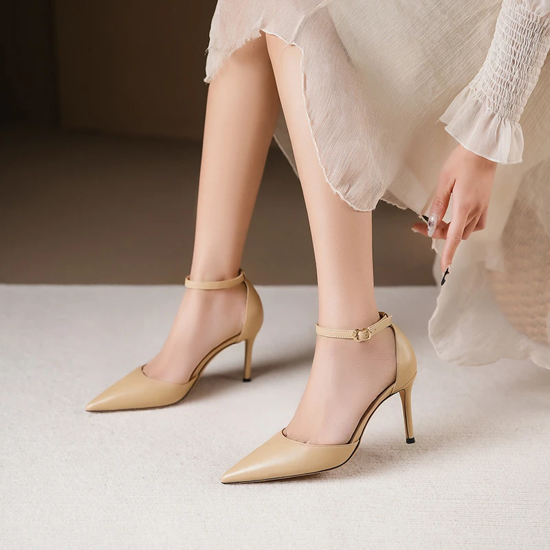 新款凉鞋气质裸杏色中空百搭一字带女高跟鞋尖头细跟夏季时尚性感