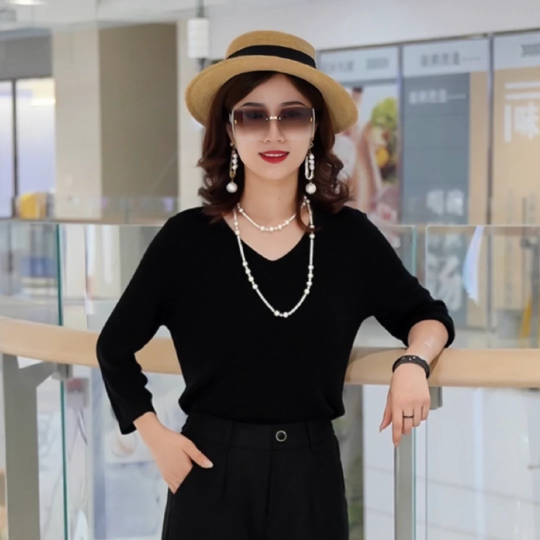 【轻奢高级打底衫】2025-设计感宽松显瘦百搭气质七分袖V领洋气百搭