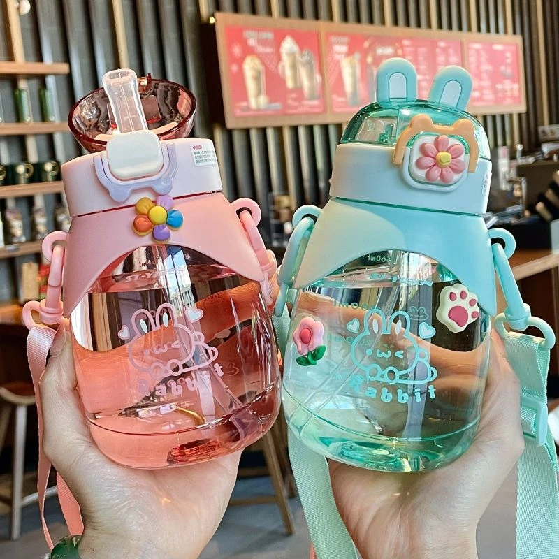 女孩超萌水杯耐高温女生大容量可爱便携水壶小学生上学专用吸管杯