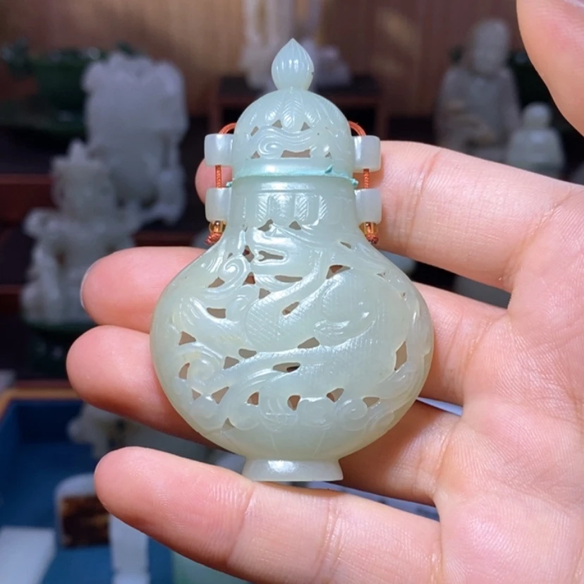 【闪购商品】和田玉摆件未镶嵌逸**人