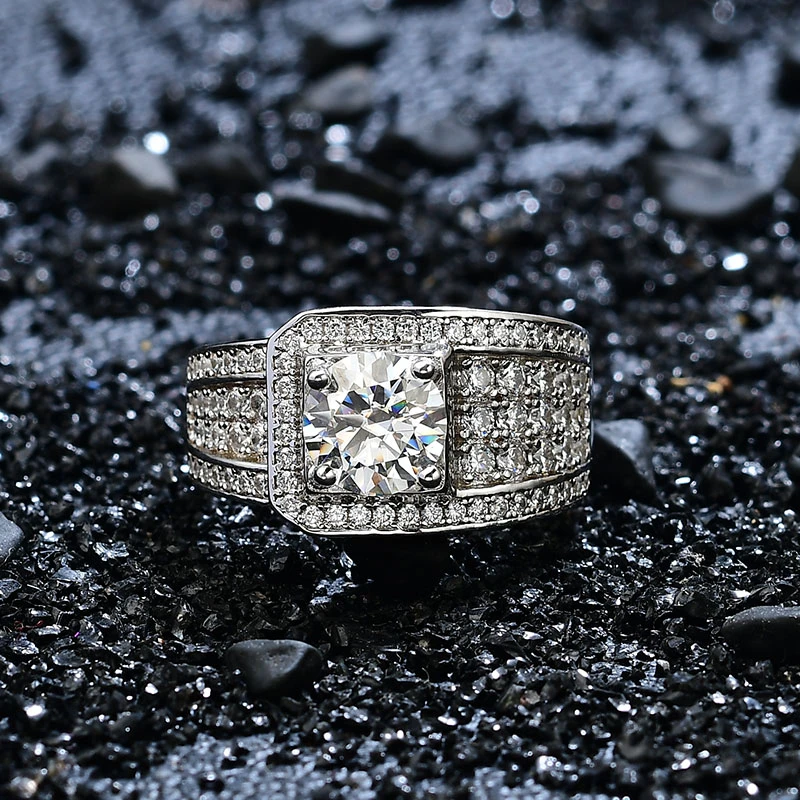 925银莫桑石戒指 戒指经典大气霸气男款时尚镶嵌款式满钻男戒