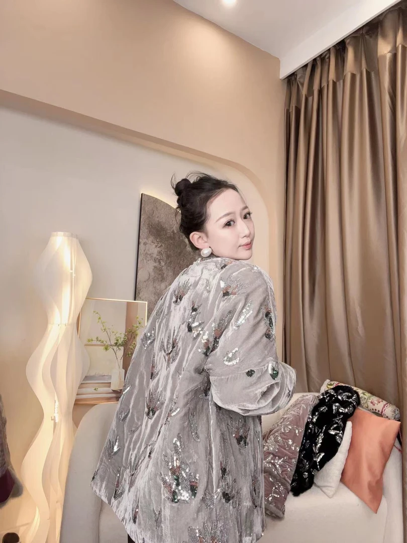 【沐木家】93067 亮片洋气时尚印花秋冬国风女士提花百搭加厚外套