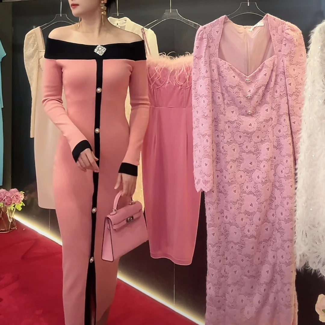 魅鹊 602 西柚色气质名媛一字肩修身包臀秋冬针织连衣裙