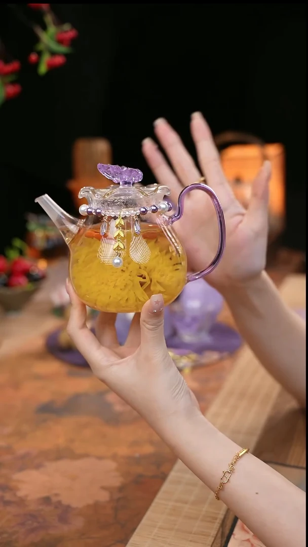 【闪购商品】紫色铃兰花茶壶+链子