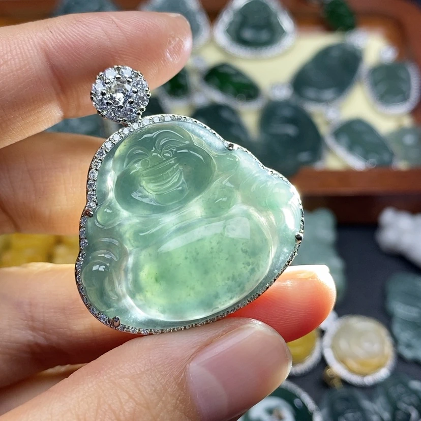 【闪购商品】翡翠颈饰未镶嵌小****✨