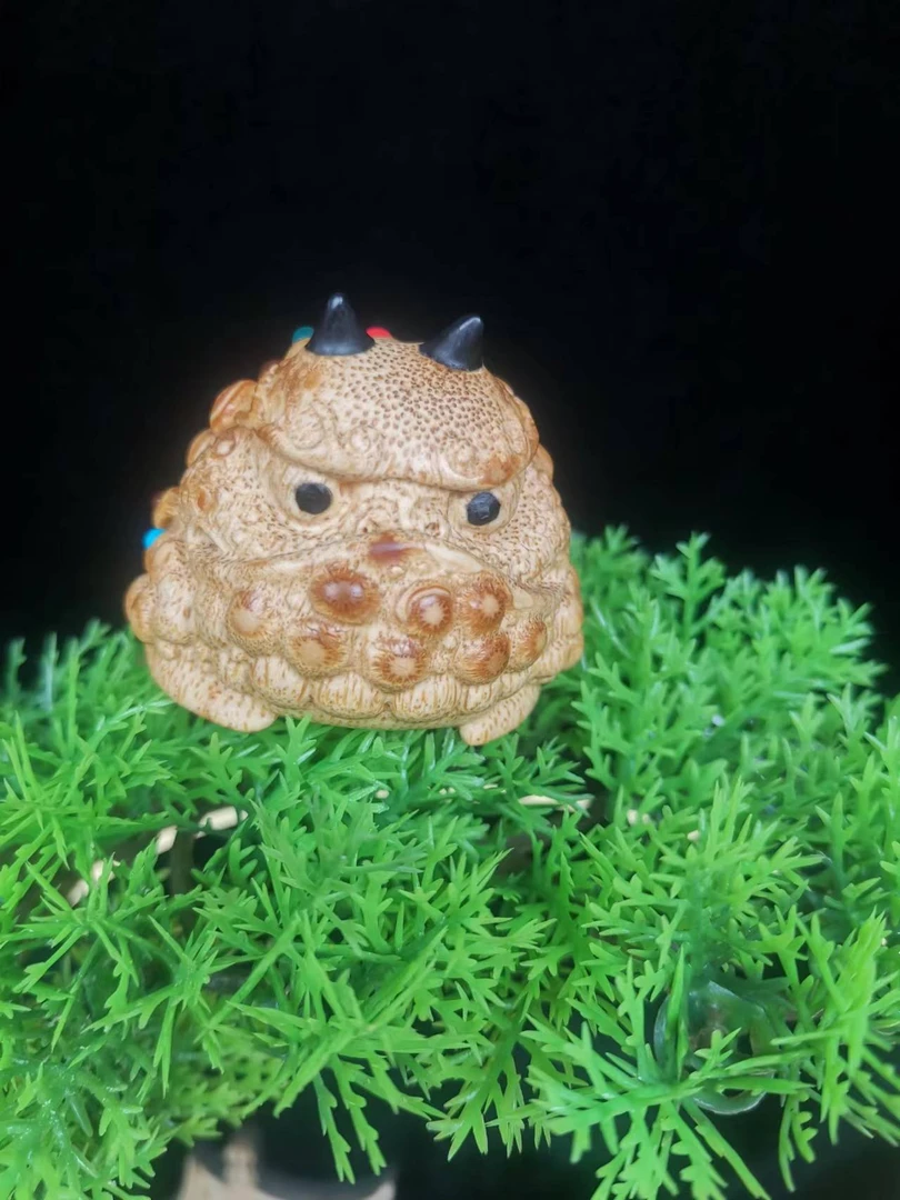 实心竹竹根雕，金蟾手把件，满工满雕