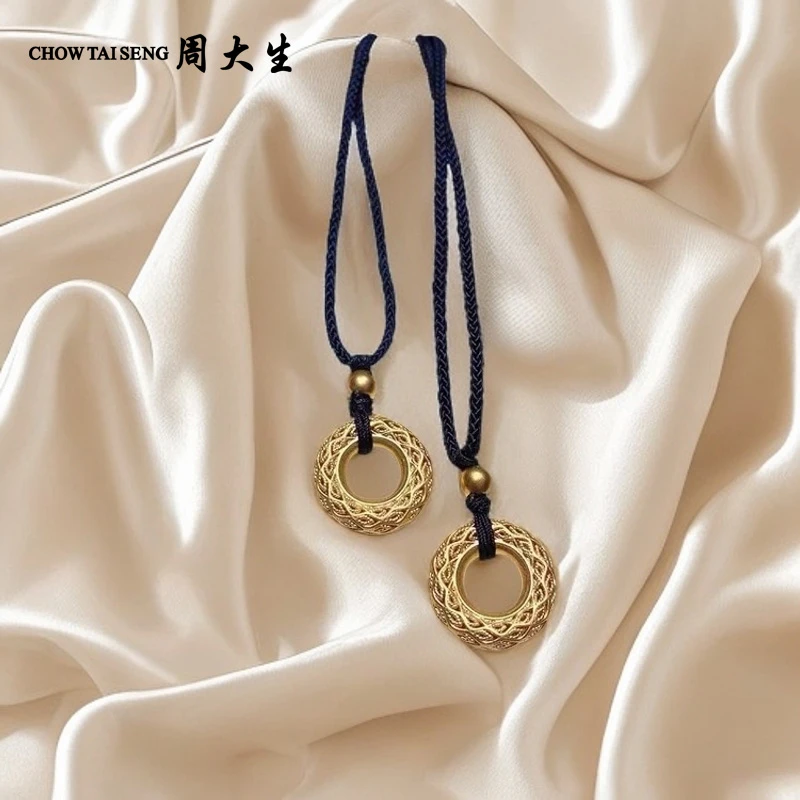 Chow Tai Seng/周大生足金花丝镂空平安扣女款经典磨砂金挂坠编织