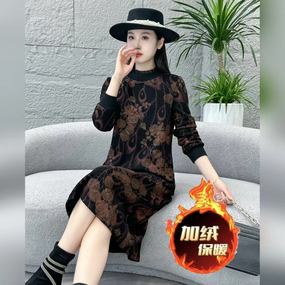 冬季显瘦长袖保暖连衣裙妈妈装宽松中长款时尚加绒大码打底裙女装
