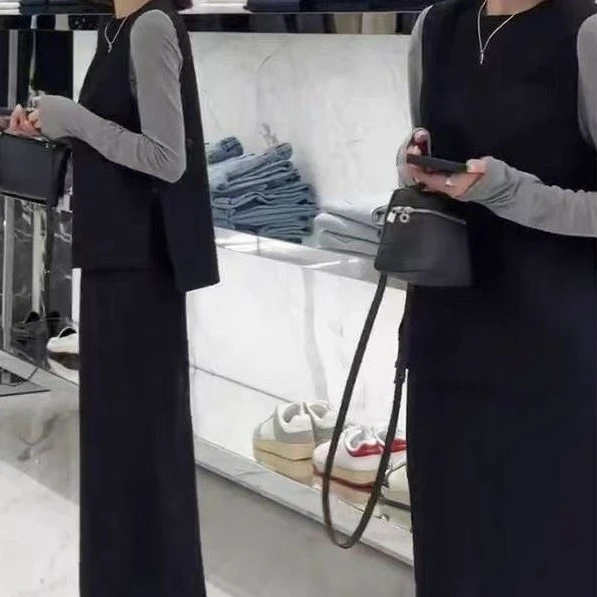 新款气质法式洋气黑色马甲高腰休闲半身裙女装