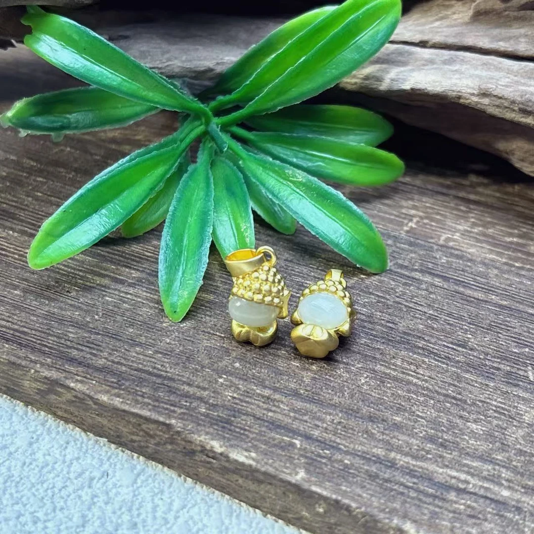 【与帅珠宝】和田玉吊坠D120424——多样性其一