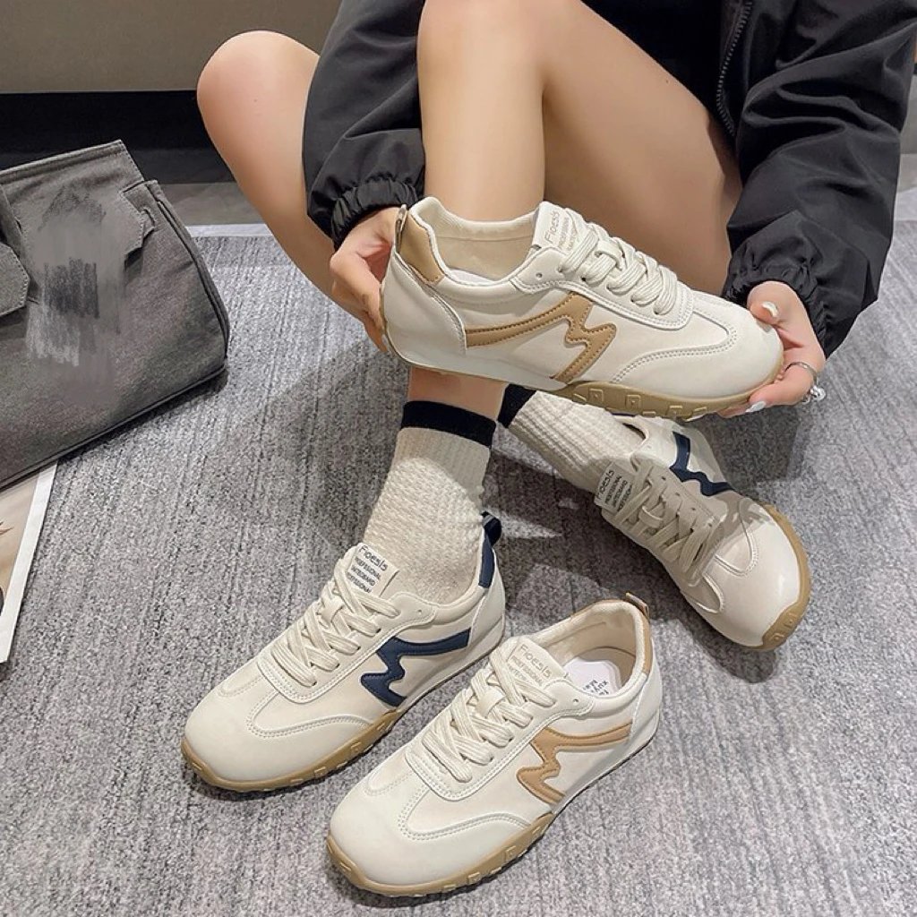 轻便防滑德训鞋2024春夏新款百搭运动鞋休闲鞋平底透气跑步阿甘鞋