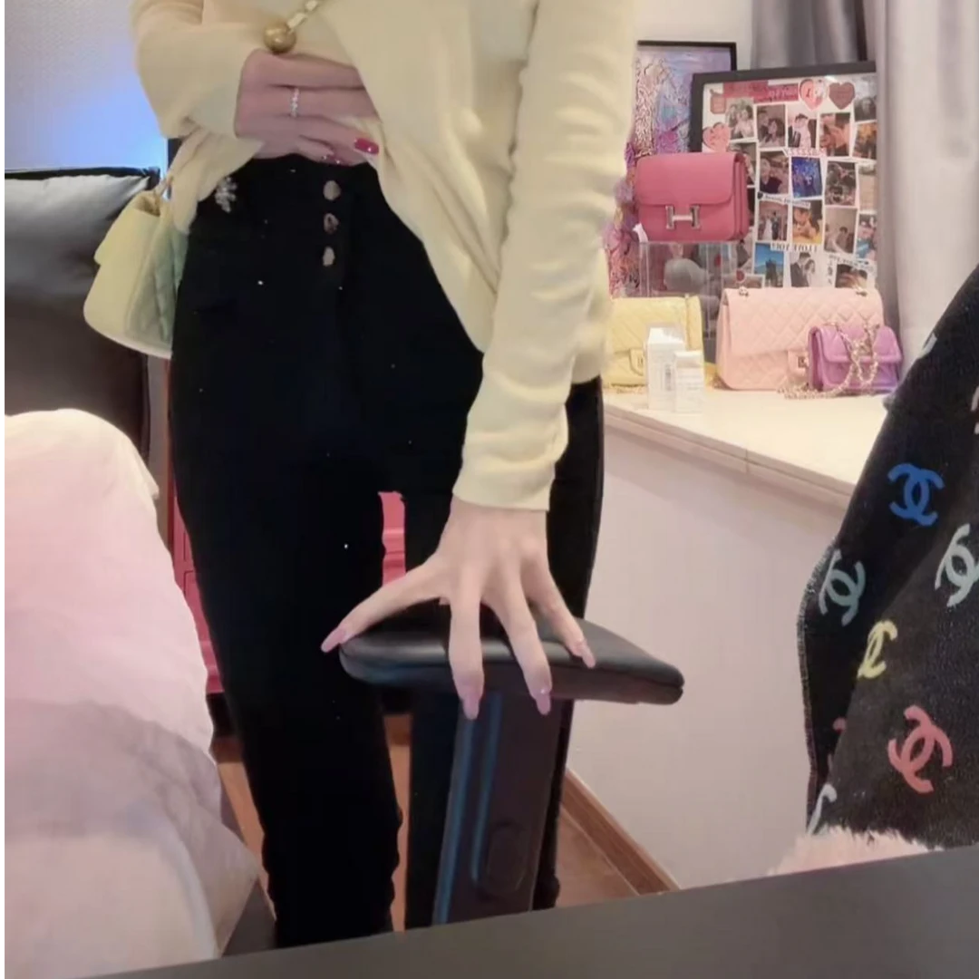 【卡拉小爱闪闪牛仔裤】小爱自留小脚显瘦百搭闪闪牛仔裤