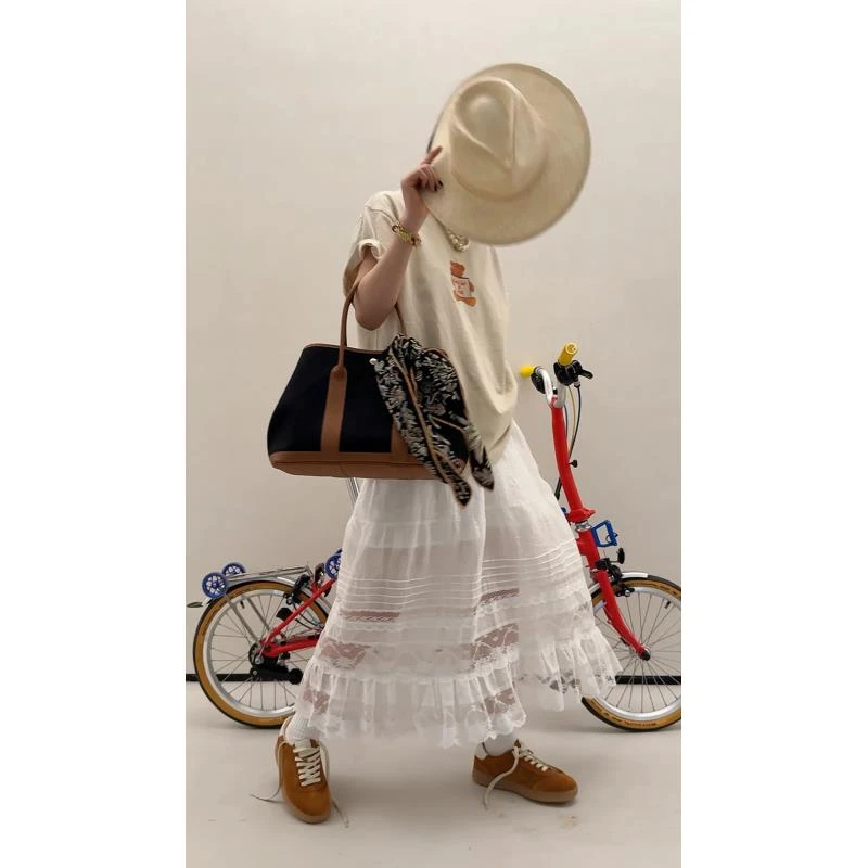 手工拼接蕾丝花边白色半裙 J24Q068