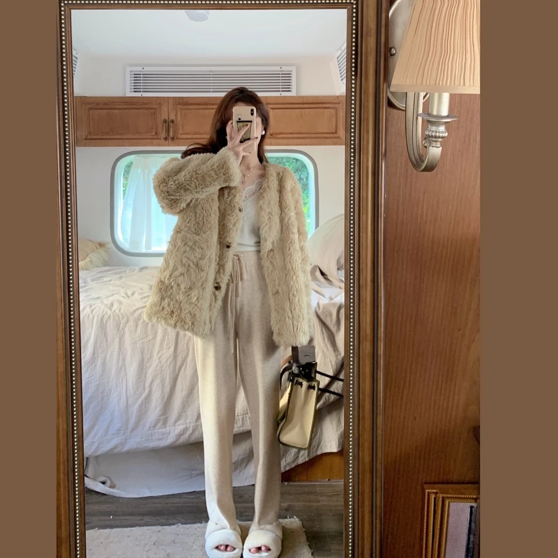 FF BLUE 就是美给自己看 氛围感大美女环保毛毛外套