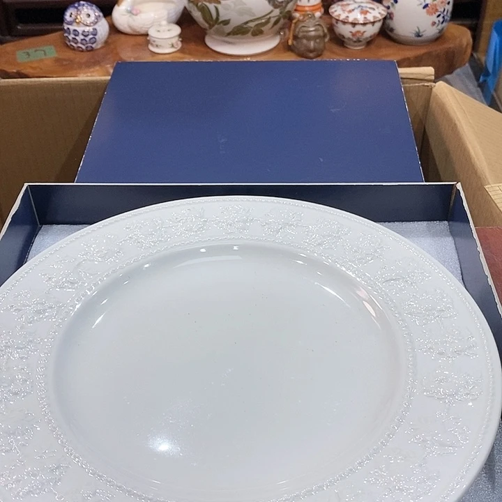 瓷片杏**手瓷器鉴定中心的工作