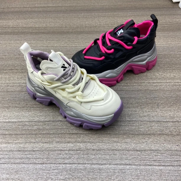 艾西老爹鞋春季2024新款今年流行的网红超火显脚小运动潮鞋817-16