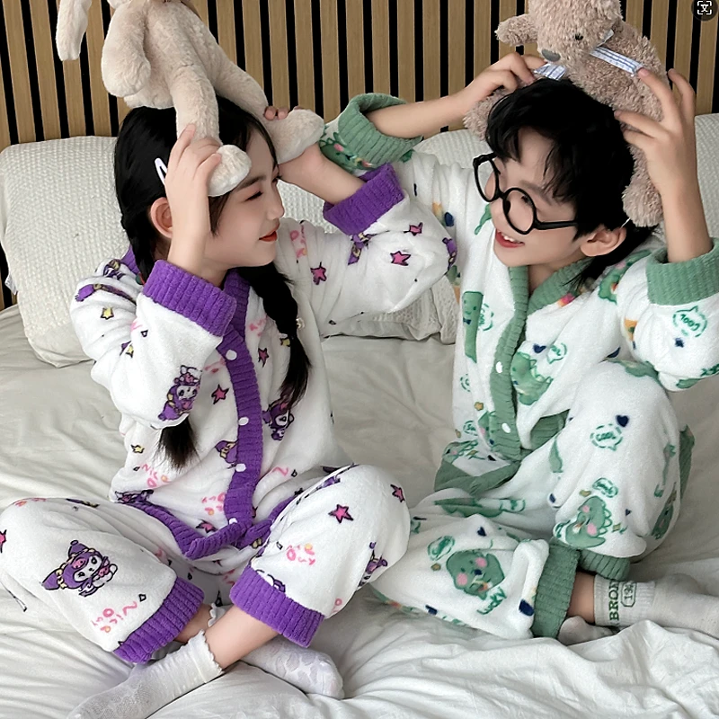 秋冬季儿童卡通保暖开衫男女童法兰绒家居服套装