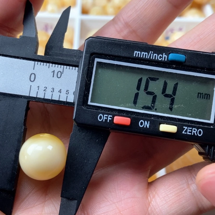 【闪购商品】琥珀裸石未镶嵌