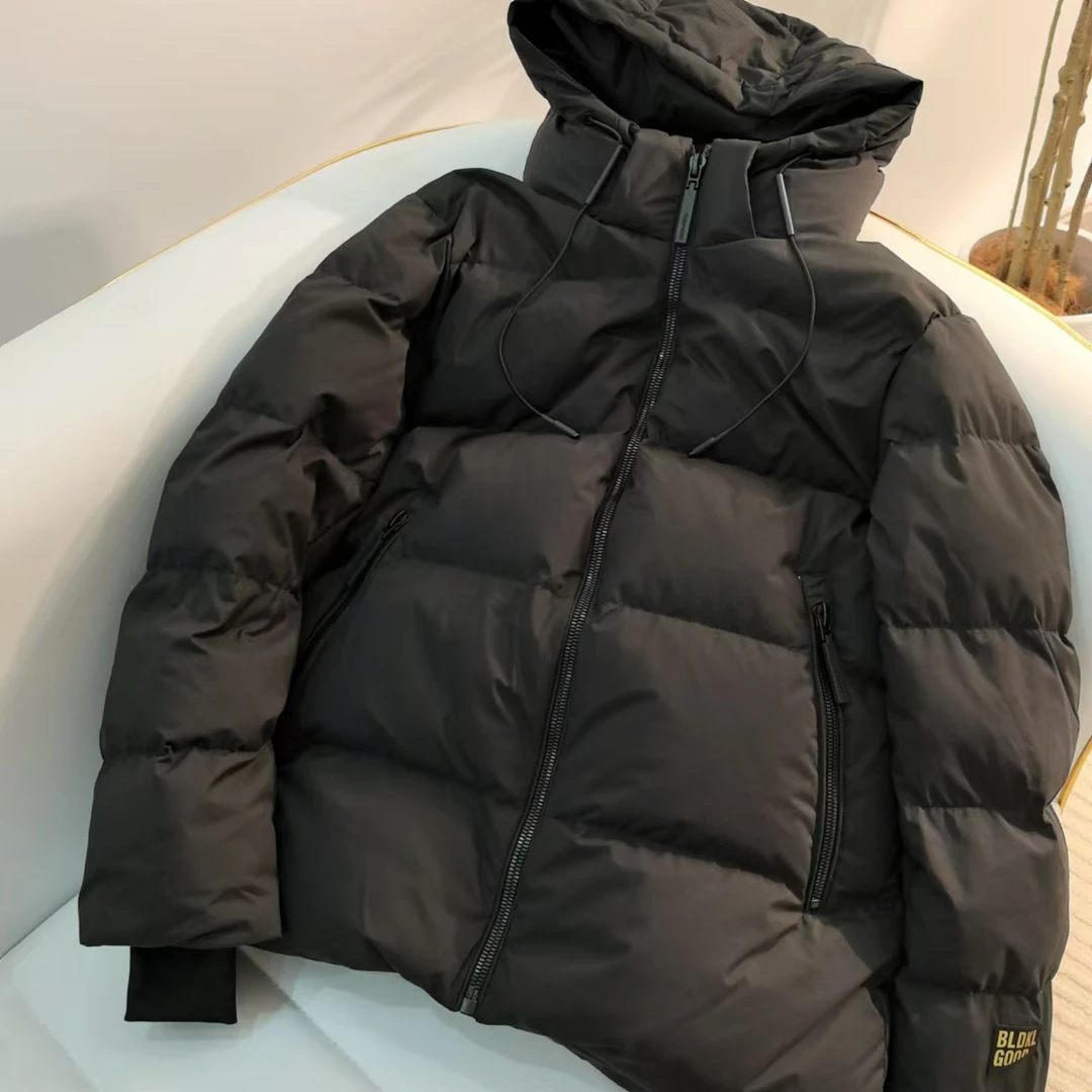 花花/3870-百搭时尚女士短款黑金白鸭绒羽绒保暖外套【严选】